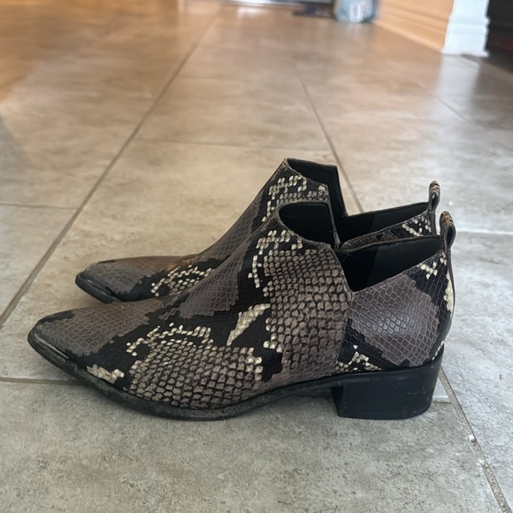 Marc Fisher snake print ankle boots - Picture 4 of 4